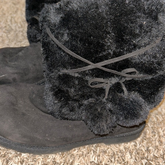Fur winter boots - Picture 2 of 2
